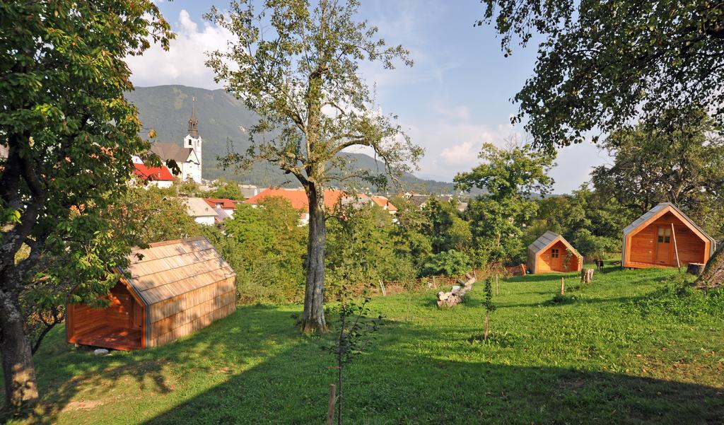 Glamping Organic Farm Slibar Βίλα Tržič Εξωτερικό φωτογραφία